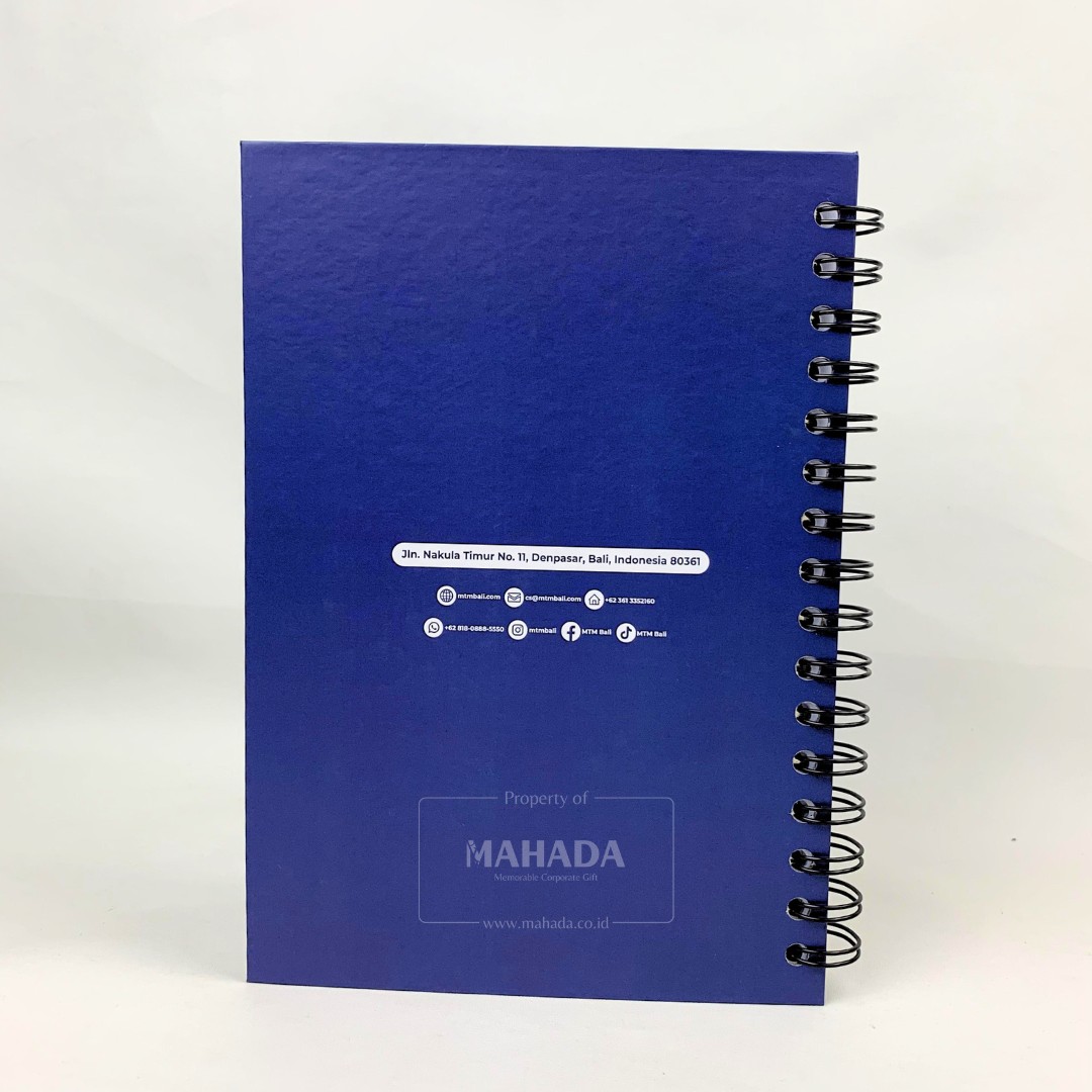 Buku Agenda Berbahan Hardcover Dengan Ring Desain Logo Perusahaan (2)