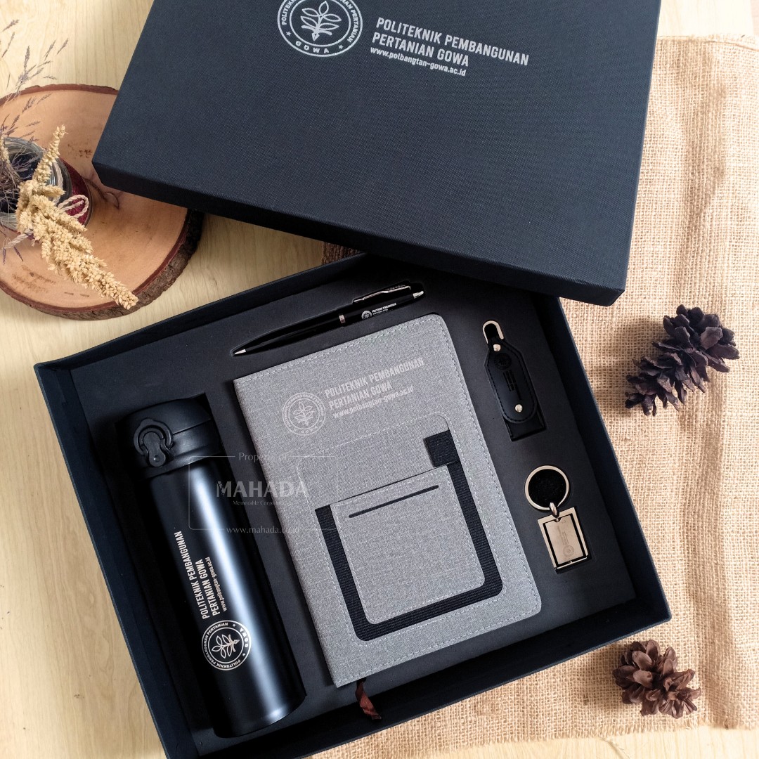 Gift Set 5 Item Custom Souvenir Perusahaan Packaging Hardbox Dengan Gantungan Kunci, Tumbler, Buku Agenda, Pulpen dan Flashdisk (2)