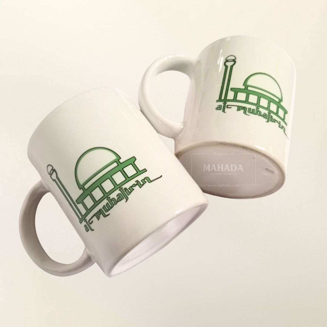 Mug Keramik Dengan Desain Logo Perusahaan Custom (1)