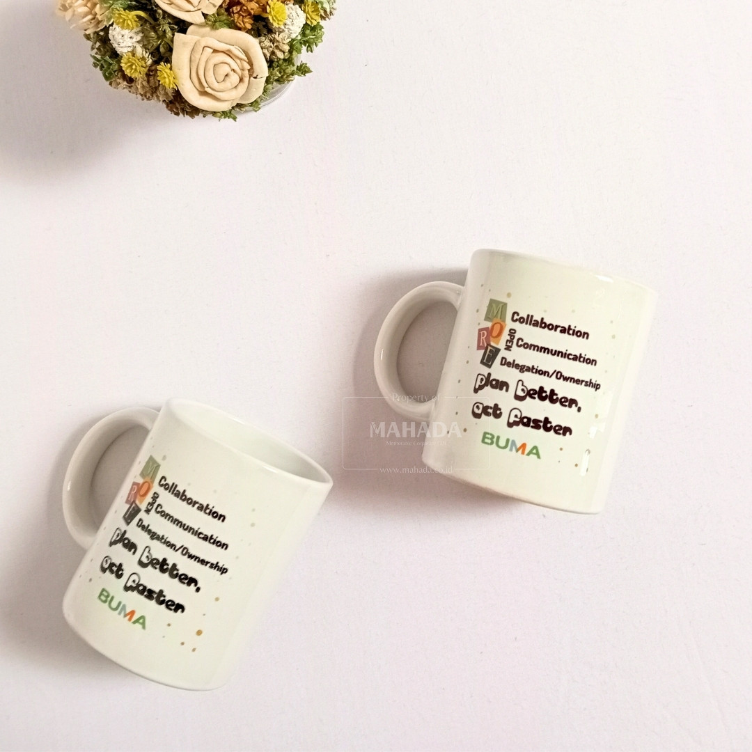 Mug Keramik Dengan Desain Logo Perusahaan Custom (5)