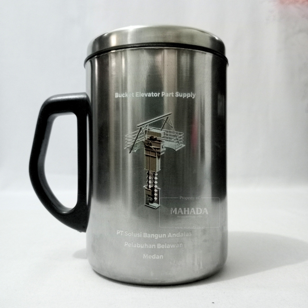 Mug Stainless Dengan Warna Silver dan Desain Logo Perusahaan Custom (2)