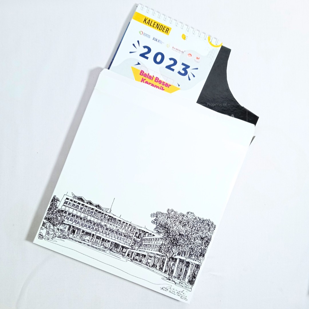 Packaging Berbahan Softbox Untuk Kalender Meja Dengan Custom Desain Grafis (4)