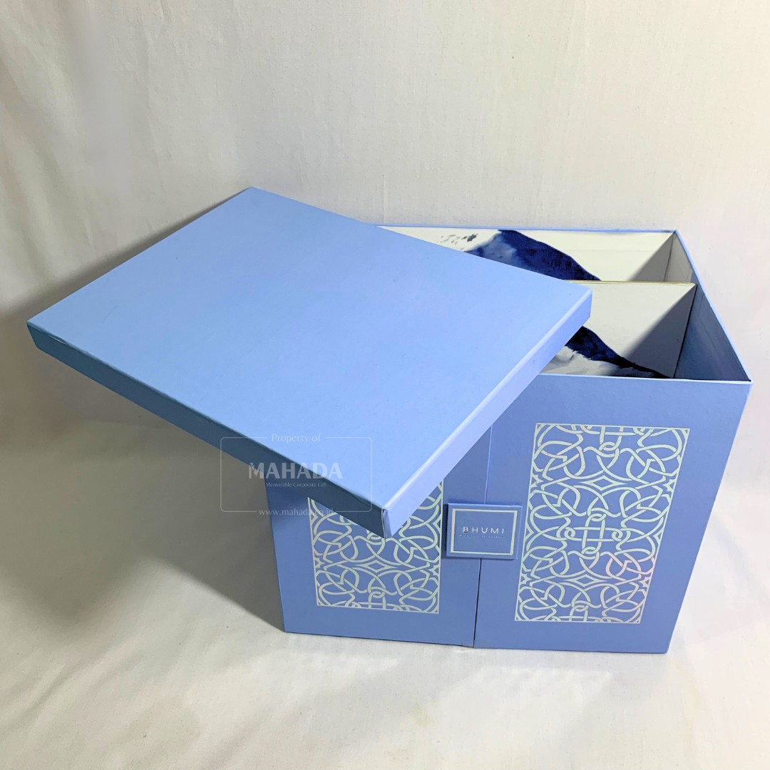 Packaging Box Berbahan Hardbox Dengan Pengunci Magnet Model Double Opening (4)