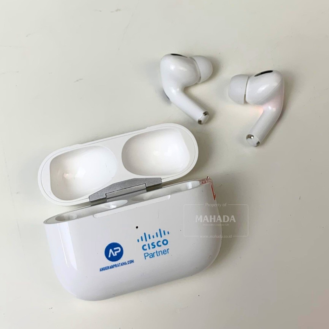 Earphone TWS Bluetooth Dengan Beragam Model dan Custom Logo Perusahaan (2)