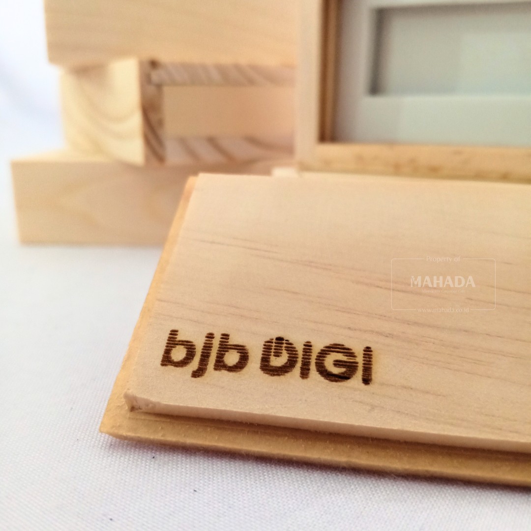 Packaging Box Berbahan Kayu Dengan Model Geser Dan Print Logo Laser (5)