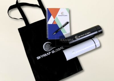 Souvenir Kantor 4 Berisi Tumbler, Buku Agenda, Pulpen dan Totebag (2)